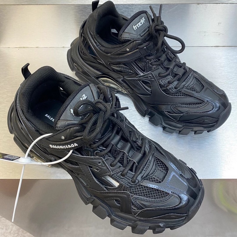 Track 2.0 balenciaga sale